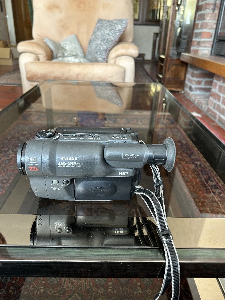 videocamera Canon UC-X10HI, Ophalen, Hi 8, Camera