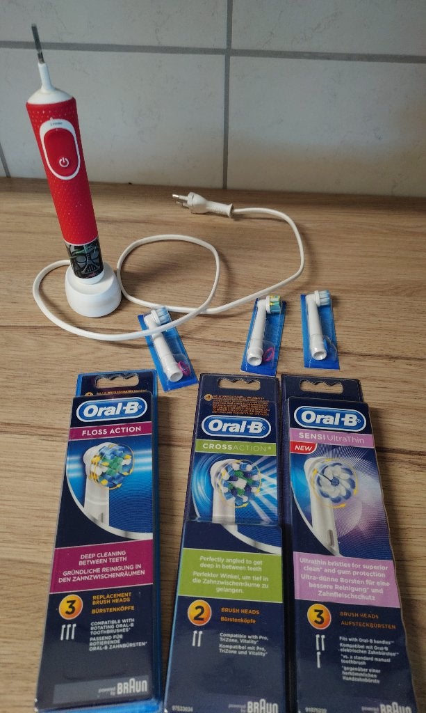 elektrische tandenborstel met extra, Elektronische apparatuur, Ophalen, Gebruikt