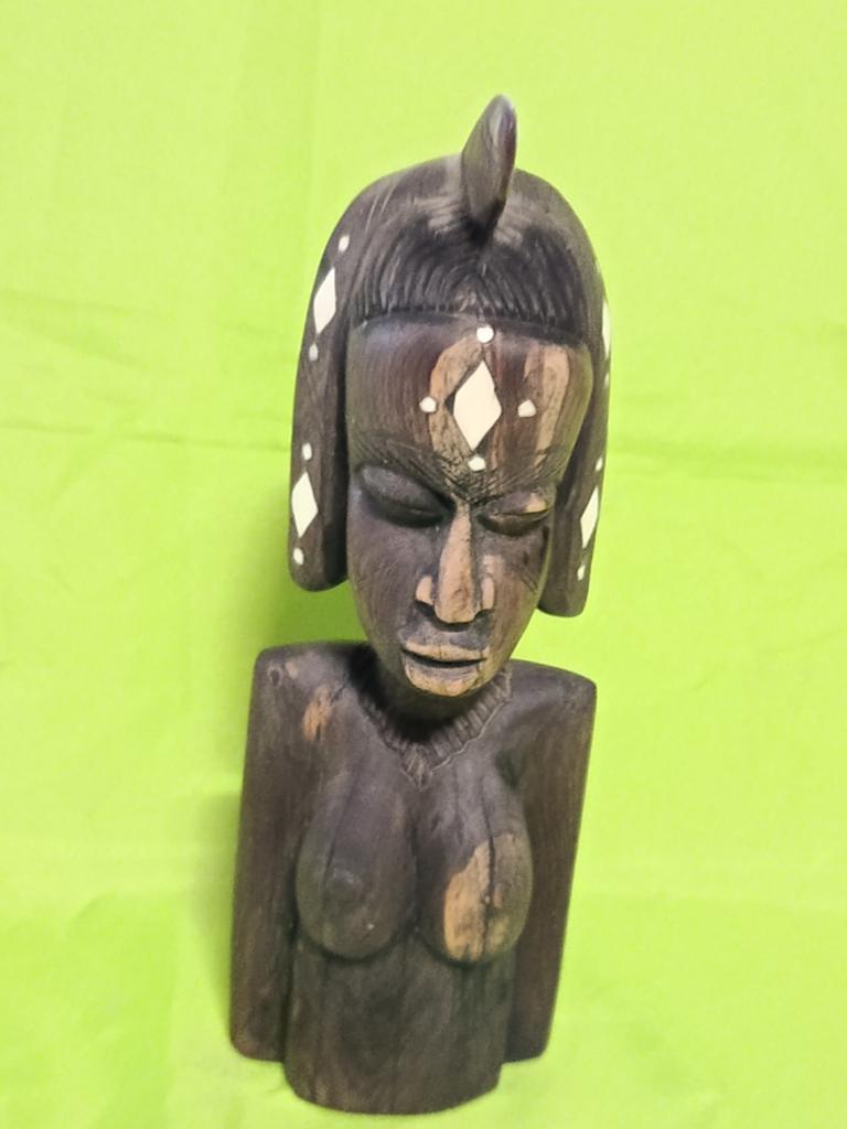 2 afrikaanse houten beelden en nog ander ding, Antiek en Kunst, Kunst | Beelden en Houtsnijwerken, Ophalen