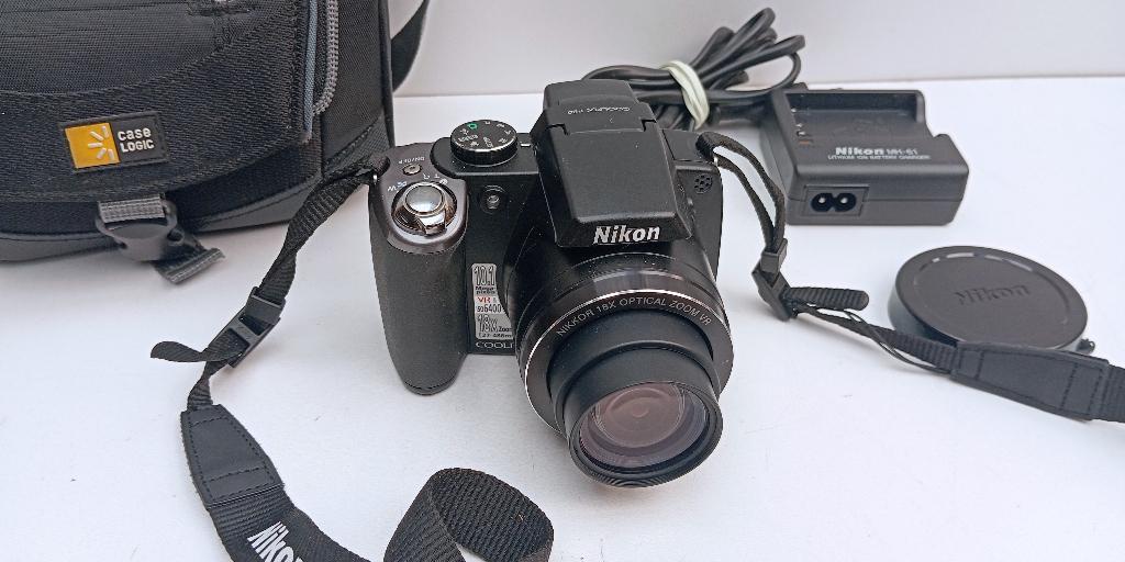 NIKON COOLPIX P80 DIGITALE CAMERA 10 MEGAPIXELS, Audio, Tv en Foto, Fotocamera's Digitaal, 10 Megapixel, Ophalen of Verzenden