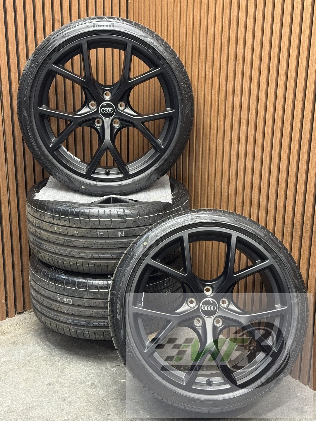 19" Audi RS3 8Y MATTBLACK 265/30 245/35 BREEDSET NEW BTW OEM, Neuf, Pneus et Jantes, - Audi AG, Enlèvement ou Envoi