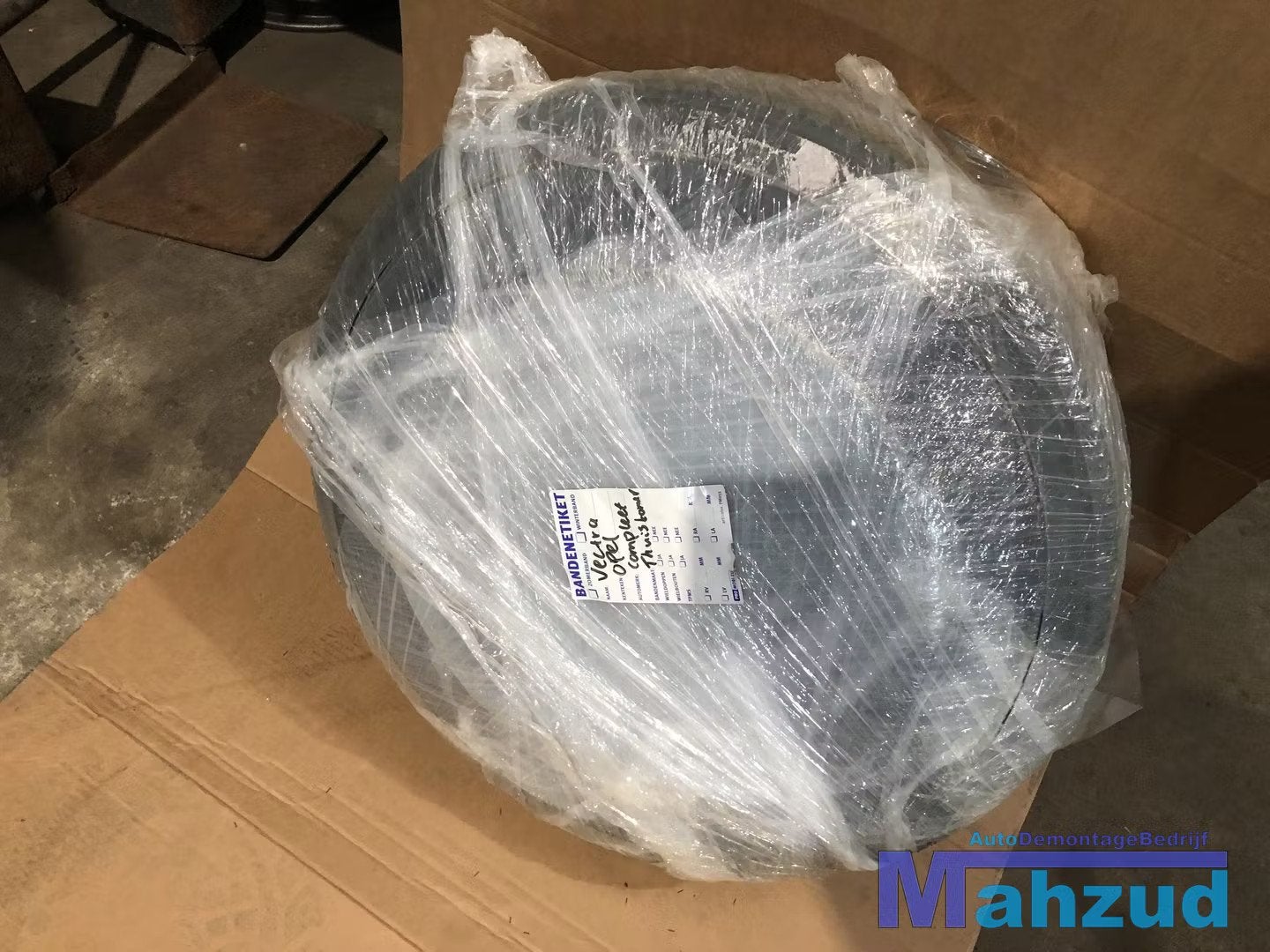 OPEL VECTRA C Thuiskomer + krikset compleet 16 inch 5x110, Auto-onderdelen, Banden en Velgen, Gebruikt, Bahnhofsplatz 1
65423  Russelsheim am Main, DE