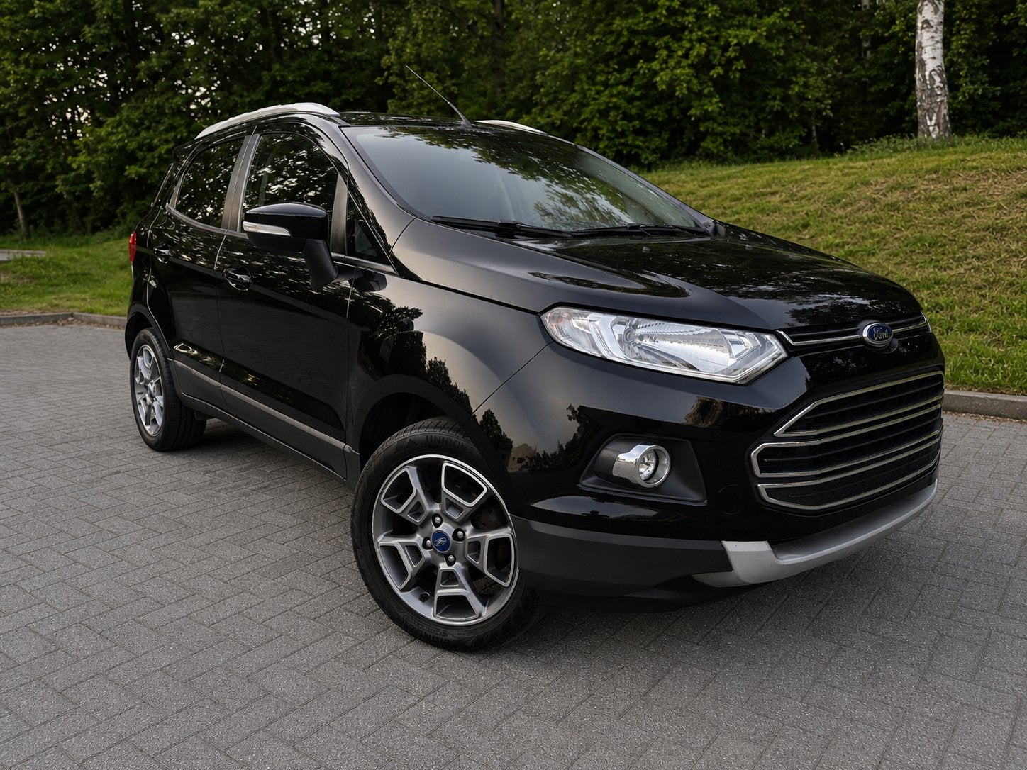 SKN Motors biedt aan:Ford EcoSport 1.5 64.000 km nieuw motor, Ecosport, Bedrijf, Onderhoudsboekje, Automaat