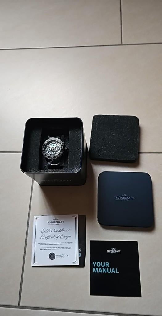 Dit oersterke Rotorcraft Oslo RC3901 Chrono horloge, Autres marques, Acier, Enlèvement, Acier