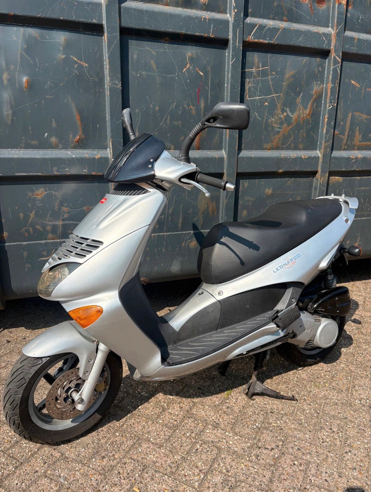 Aprilia Leonardo 125cc, Motos, Motos | Aprilia, Particulier