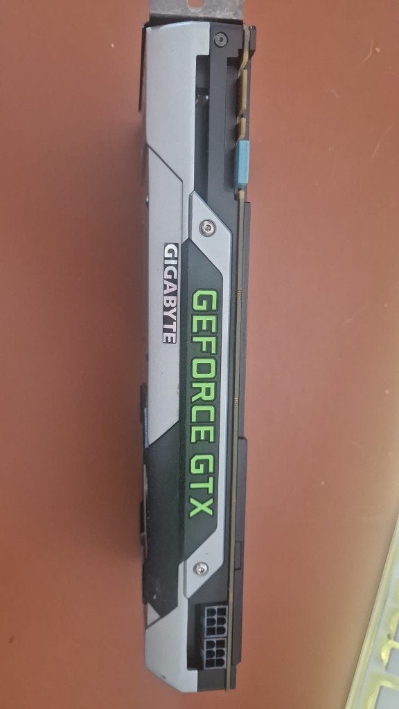 Gigabyte GeForce GTX 980 4GB GDDR5 – GV-N980D5-4GD-B, Informatique & Logiciels, Enlèvement ou Envoi, GDDR5, Utilisé, HDMI