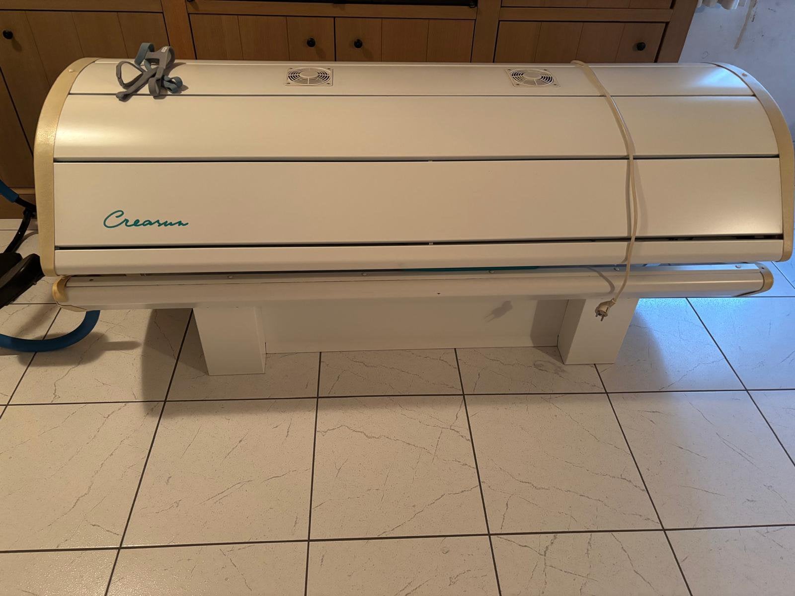 Cresun zonnebank werkt lampen vervangen zonnebank / solarium, Elektronische apparatuur, Ophalen, Gebruikt