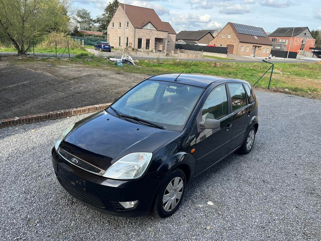 ✅Ford Fiesta ✅1.4 TDCI • AIRCO • ✅GEKEURD VOOR VERKOOP, Auto's, 4 cilinders, Zwart, Particulier, Fiësta