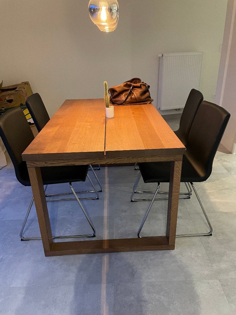 Table à manger + 4 chaises, 100 à 150 cm, Quatre personnes, Comme neuf, Enlèvement