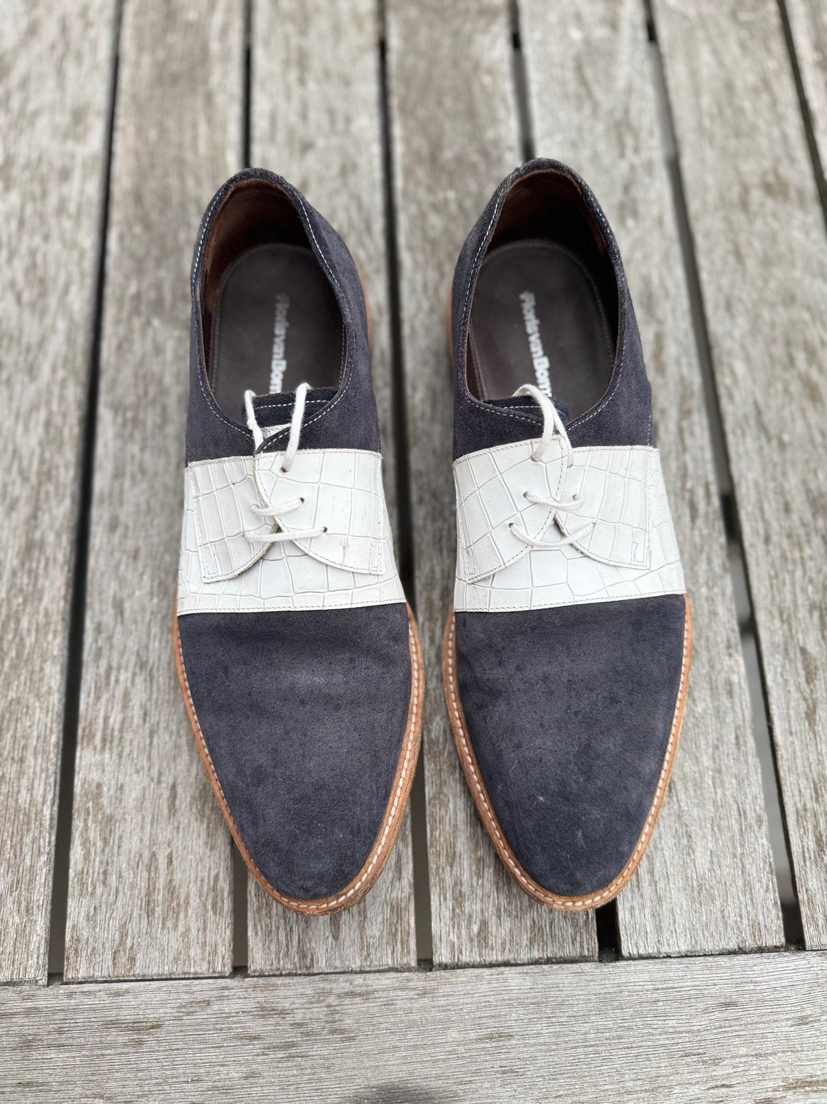 Chaussures de costume blanches et bleu Floris van Bommel 43, Enlèvement ou Envoi, Chaussures à lacets, Porté, Bleu