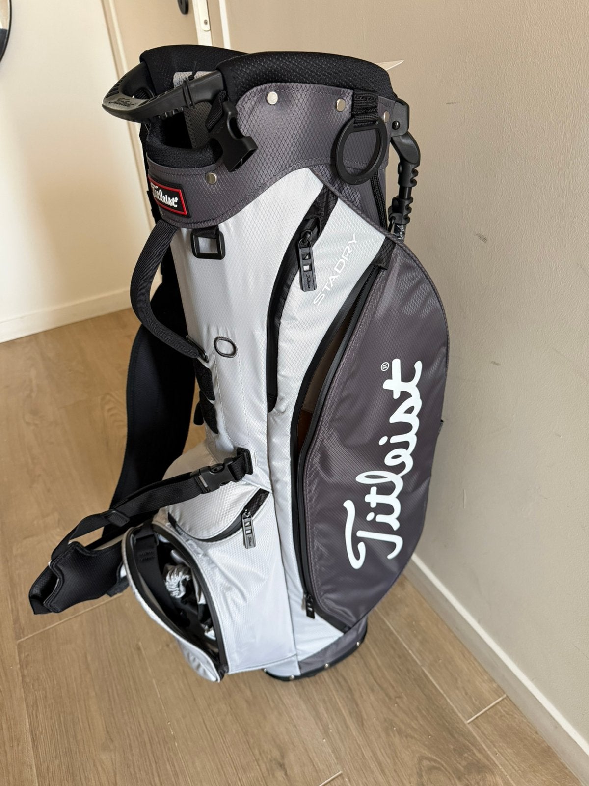 Standbag Titleist Golf, Ophalen, Nieuw
