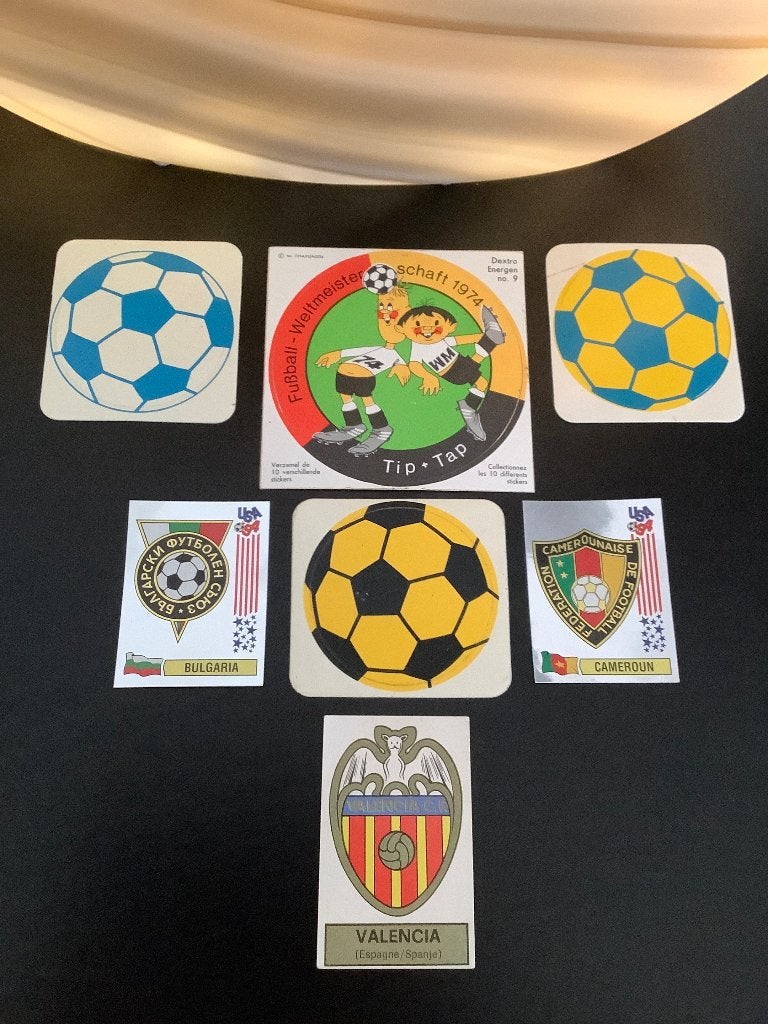 VINTAGE VOETBAL STICKERS., Verzamelen, Ophalen, Zo goed als nieuw, Sport
