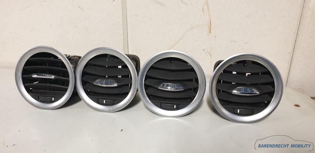 Luchtrooster Opel corsa D ventilatie rooster lucht chrome 13, Auto-onderdelen, Gebruikt, Opel Automobile GmbH, Kontakt@opel-infoservice.de