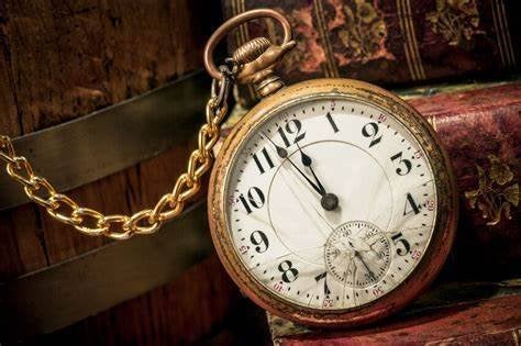 TE KOOP GEVRAAGD OUDE ANTIEKE HORLOGE'S EN KLOKKEN., Ophalen, Polshorloge, Overige merken