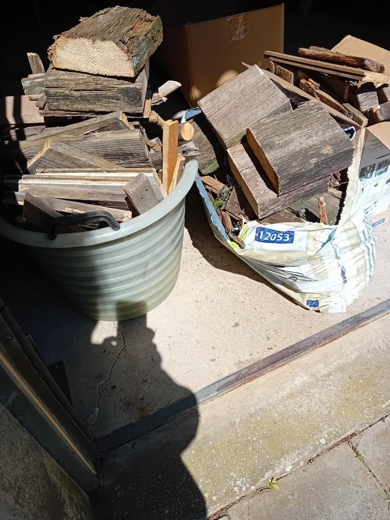 Gratis brandhout aanmaakhout, Ophalen