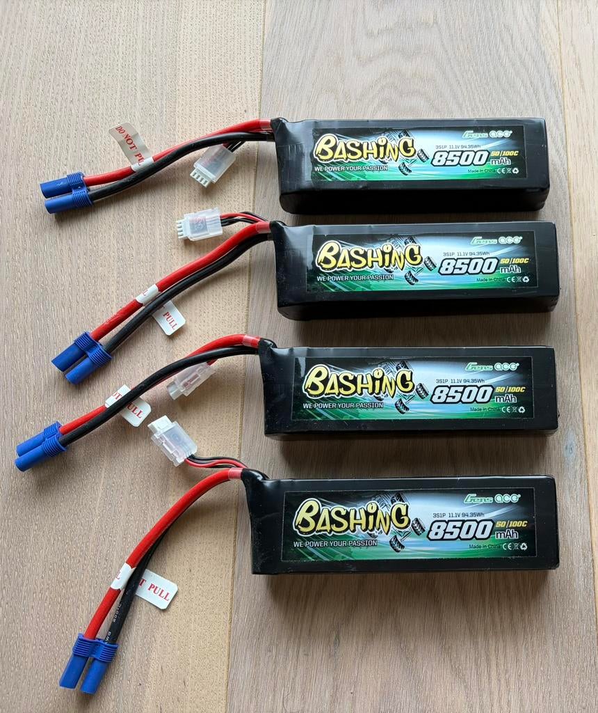 LiPo batterij 8500mAh & oplader, Ophalen, Zo goed als nieuw