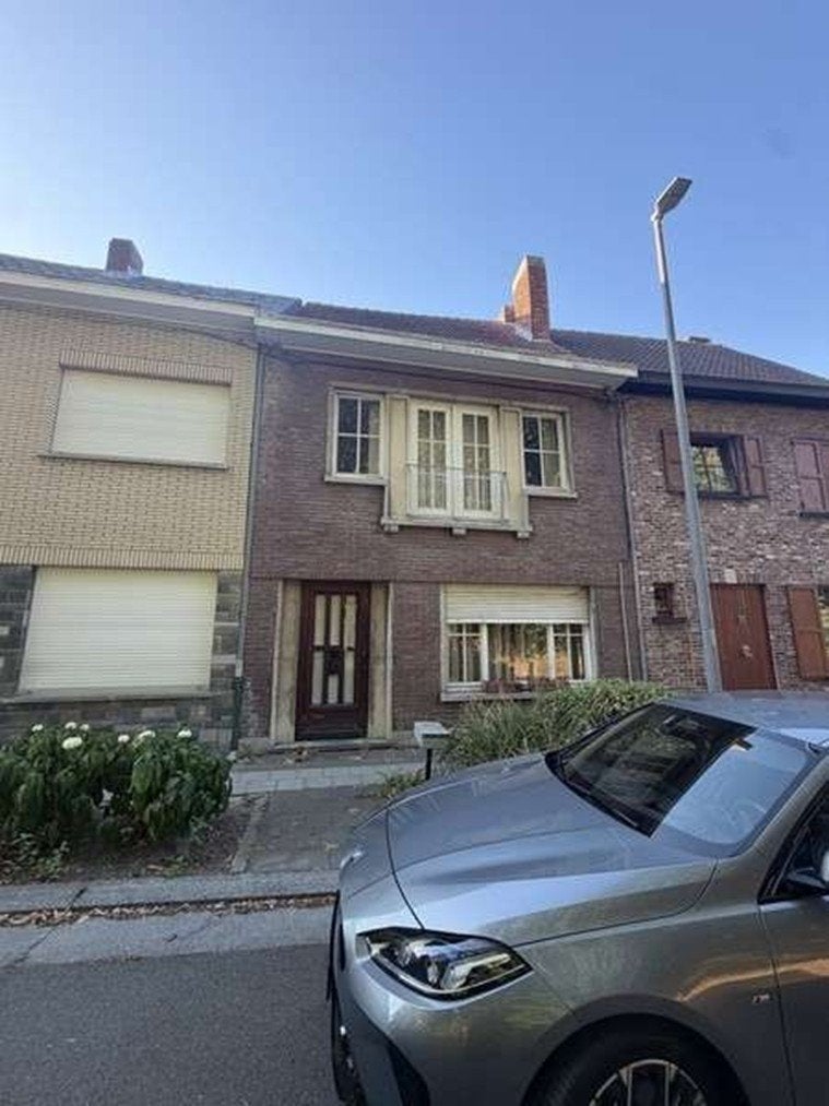 Maison de ville à rénover avec un potentiel exceptionnel, Immo, Maison 2 façades, 185 m², Province de Flandre-Orientale, 50000 kWh/an