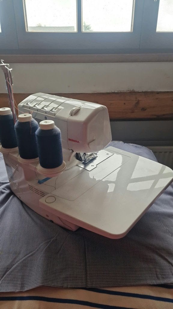 Bernina overlock, Ophalen, Zo goed als nieuw, Lockmachine, Bernina