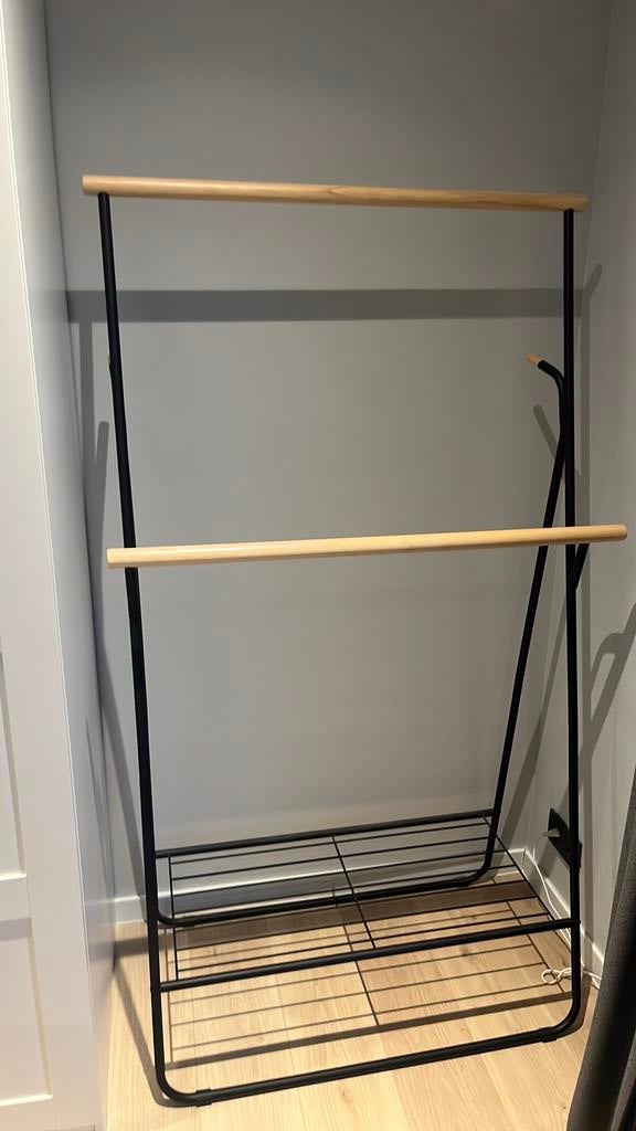 zwart rek met houten afwerking, Ophalen, Zo goed als nieuw