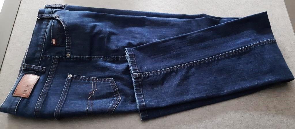 Te koop: Nieuw!! Mooie jeansbroek "Brax Carola", 40., Kleding | Dames, Spijkerbroeken en Jeans, Ophalen, "Brax Carola", Blauw