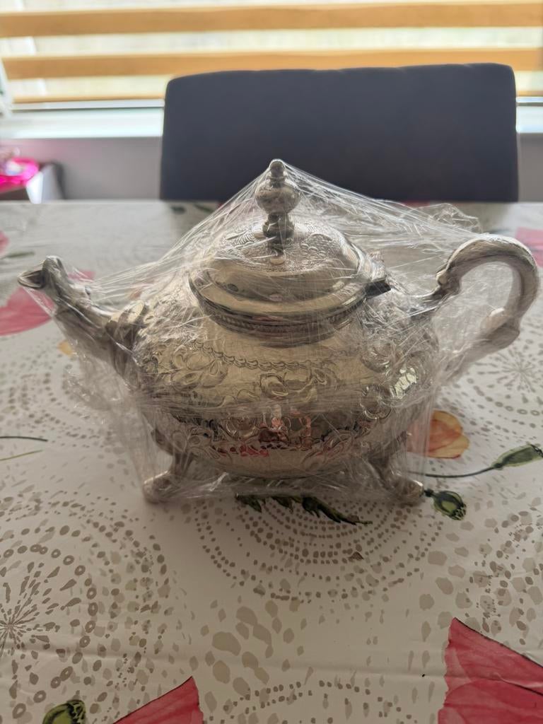 Theepot, Huis en Inrichting, Ophalen of Verzenden, Zo goed als nieuw, Overige typen