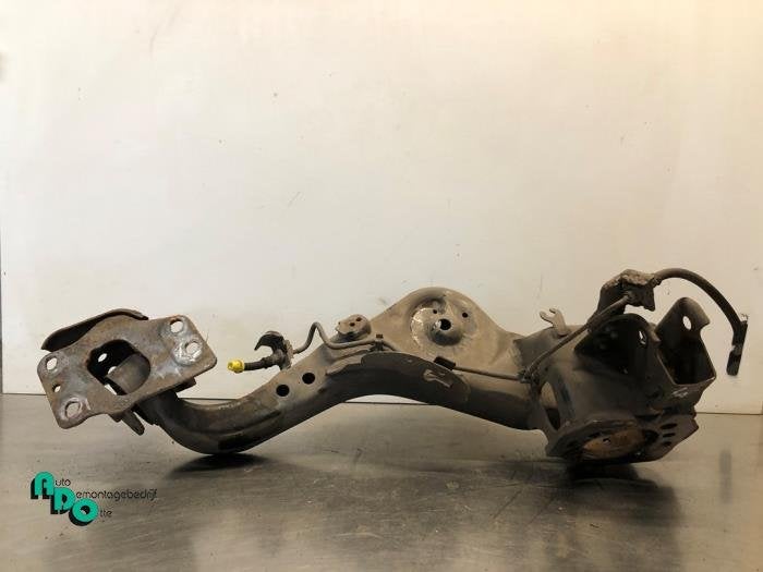 Bras de suspension arrière gauche d'un Nissan Qashqai (Qash, -, 3 mois de garantie, Utilisé, -