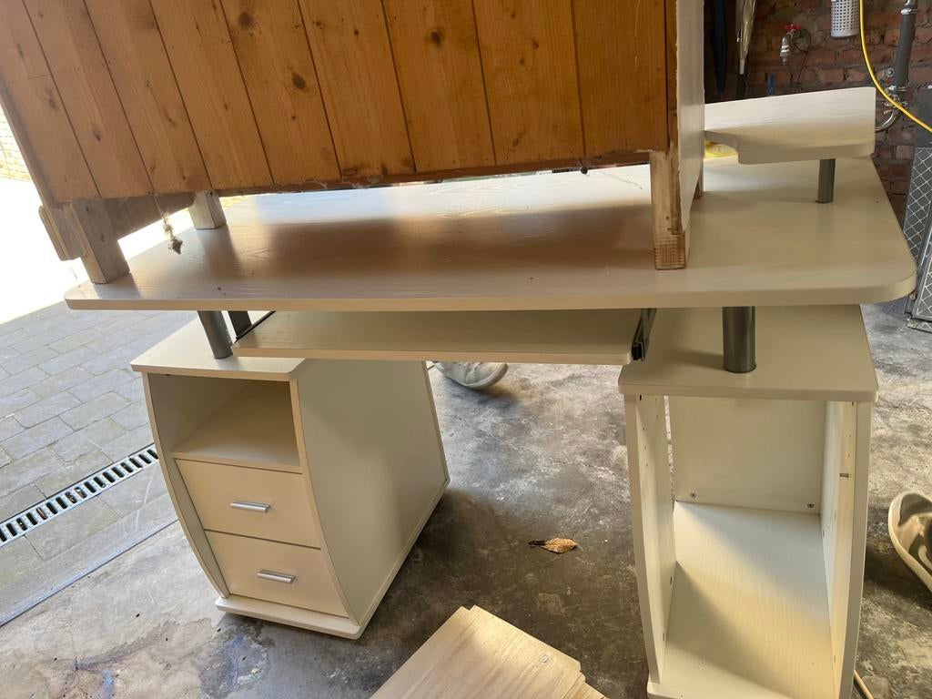 Bureau, Ophalen, Gebruikt