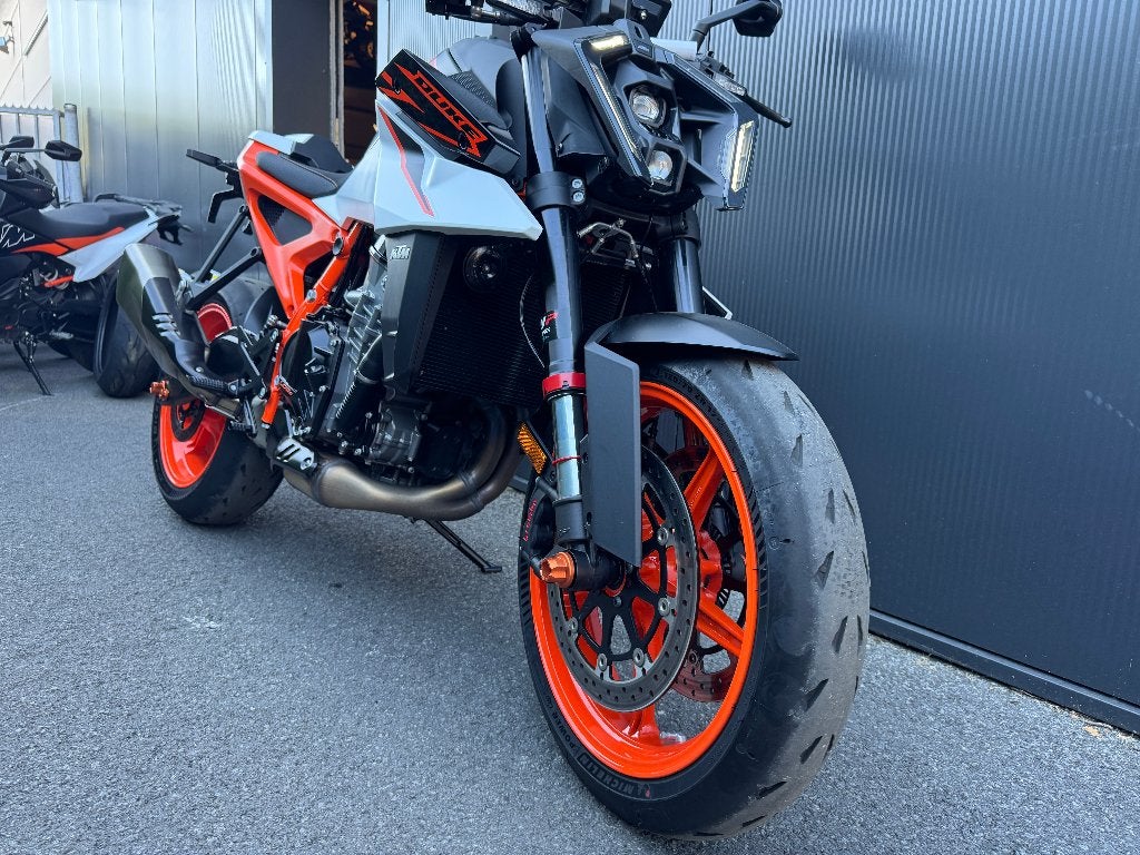 KTM - 990 Duke R, Motoren, Motoren | KTM, 2 cilinders, Occasion, Motorrijbewijs A, Bedrijf