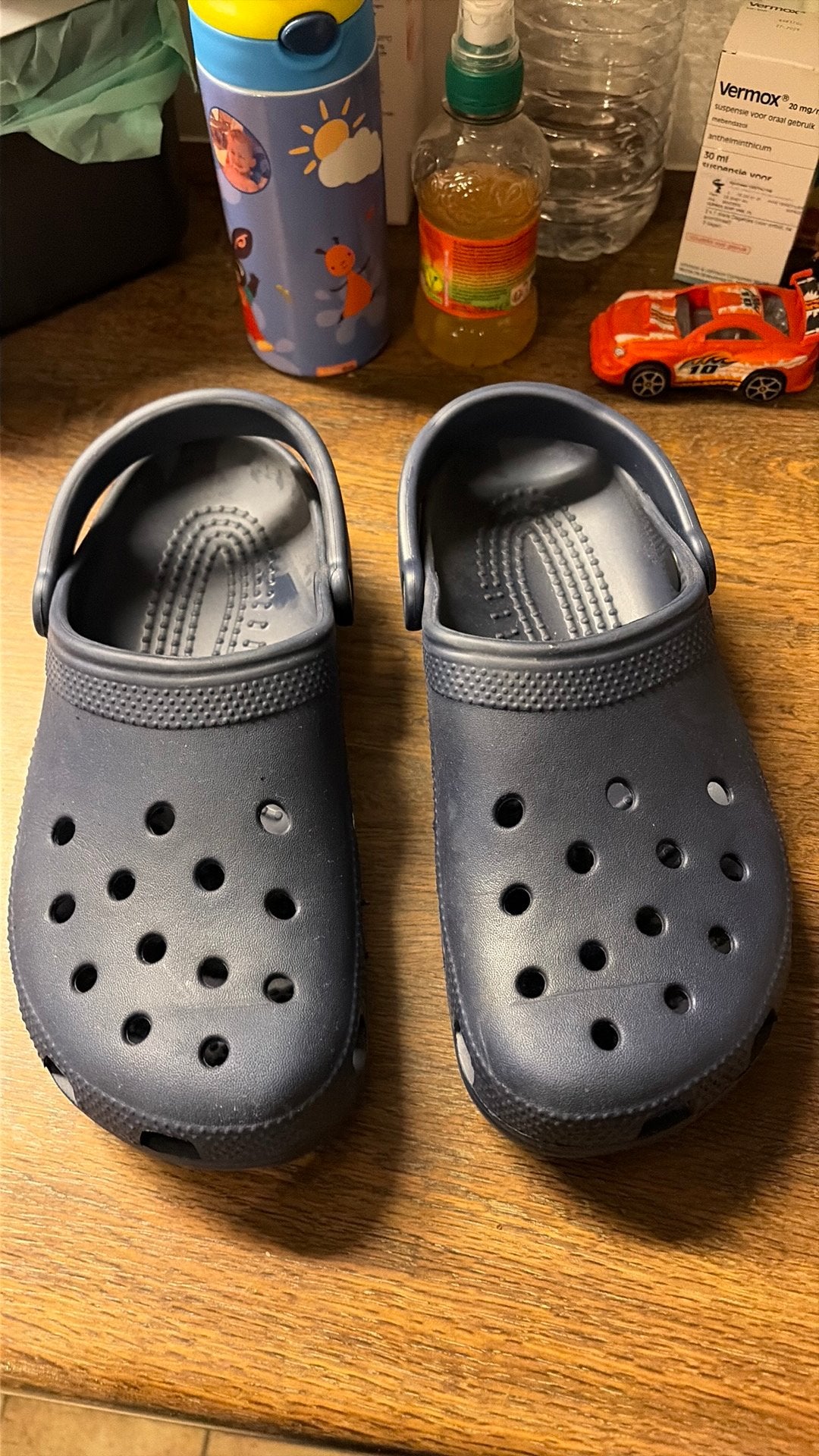 Crocs blauw maat 8-10 M, Vêtements | Hommes, Enlèvement ou Envoi, Comme neuf, Bleu, Sabots
