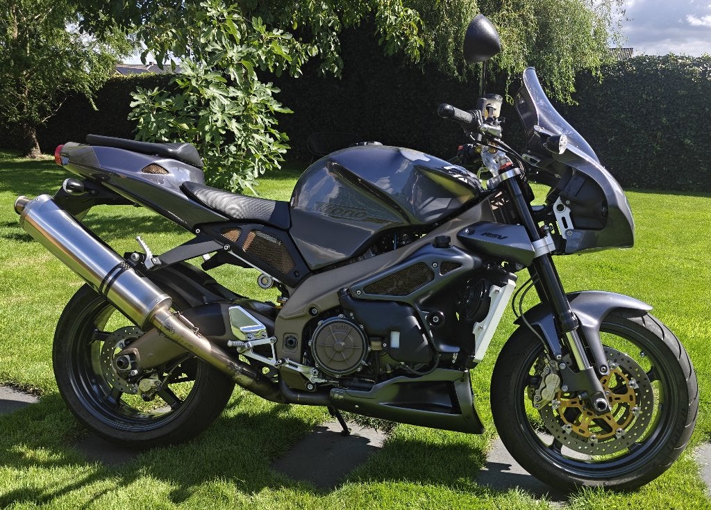 Aprilia Tuono 1000R - 2004 - 17.172 km  Zeer nette staat, Motos, Permis Moto A, Occasion, Plus de 35 kW, 2 cylindres