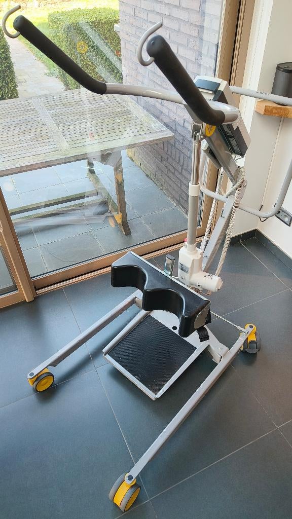 Stahulp Handimove, Soins aux personnes âgées