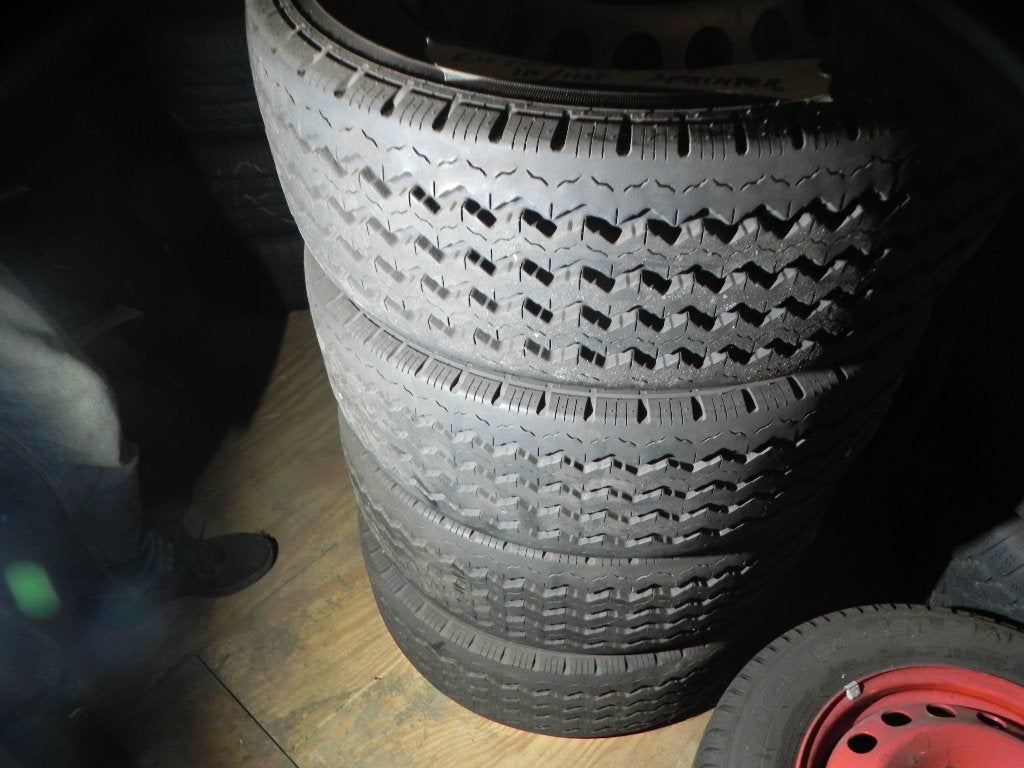 Banden+velg 4x 235x65 R 16C 115/113T sprinter, Ophalen