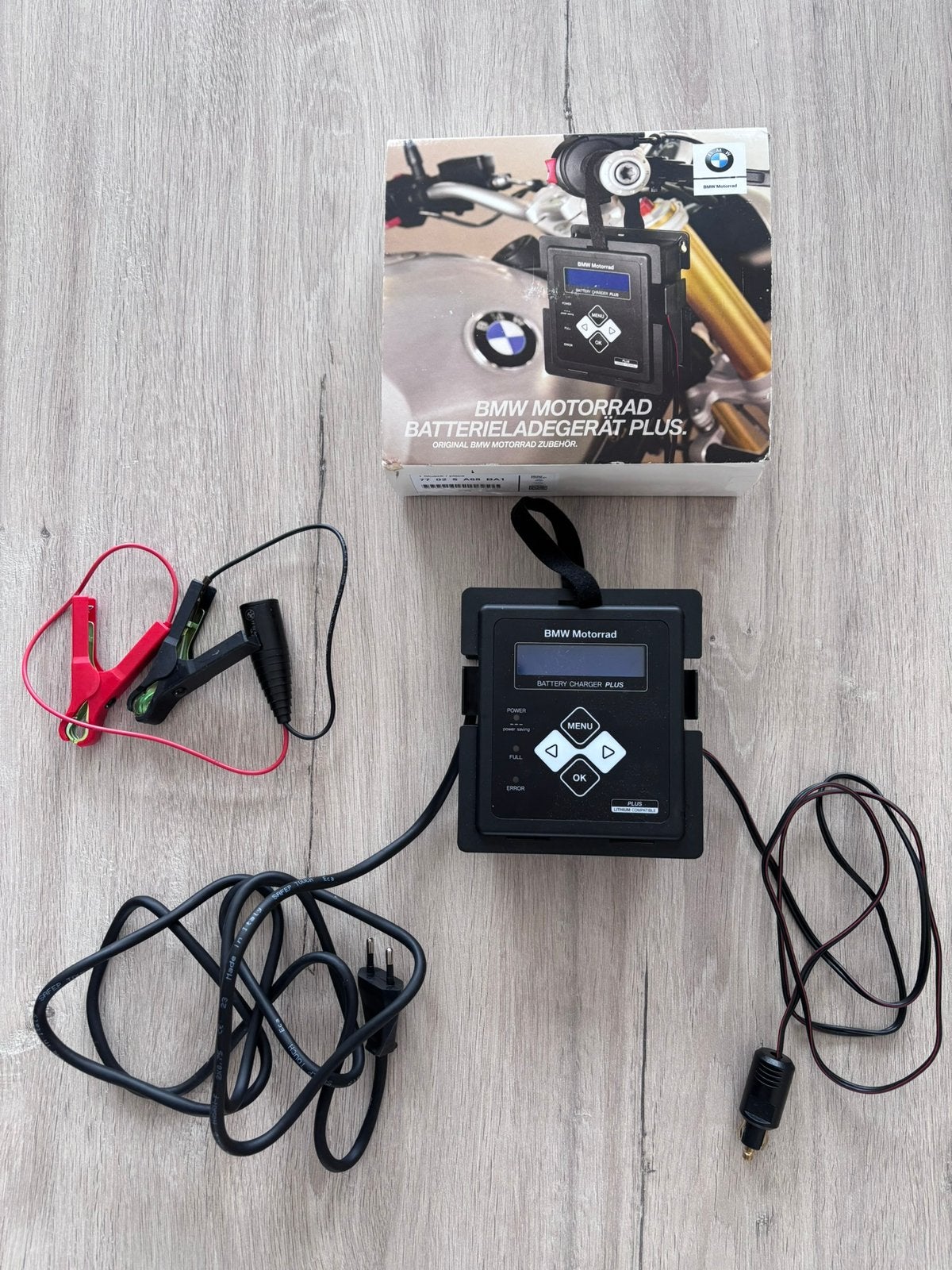 Acculader Plus BMW Motorrad, Motoren, Accessoires | Overige, Ophalen, Gebruikt