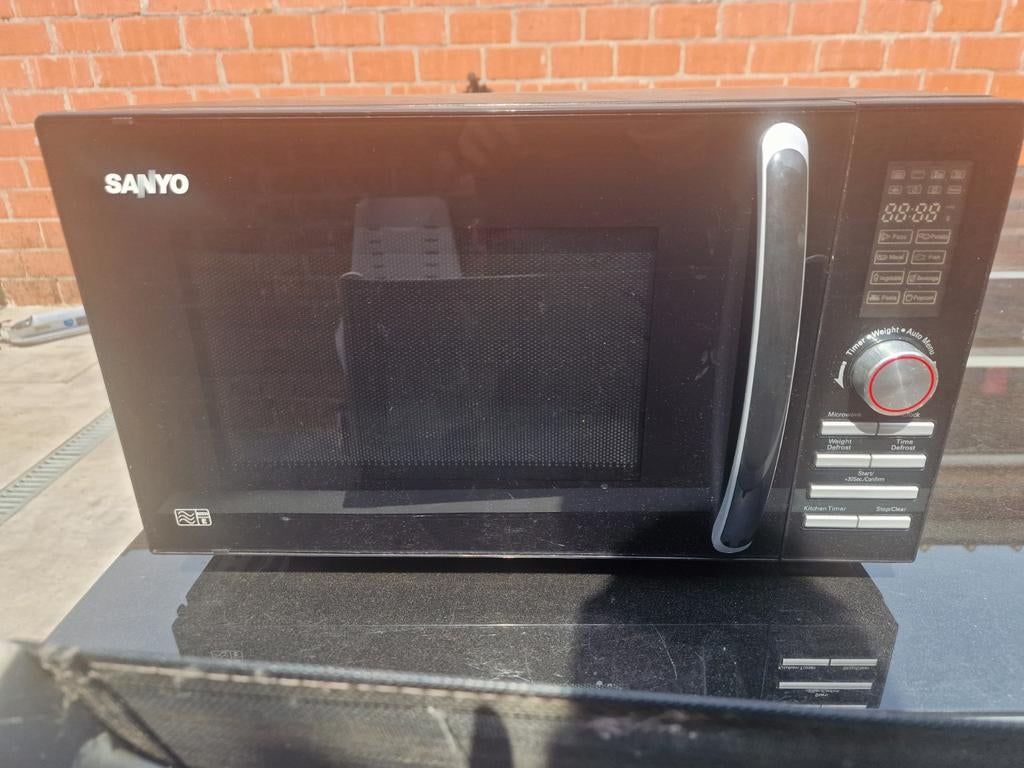 Sanyo huishoudelijke magnetron, model EM-S3850B, Enlèvement, Utilisé, Four, Micro-ondes
