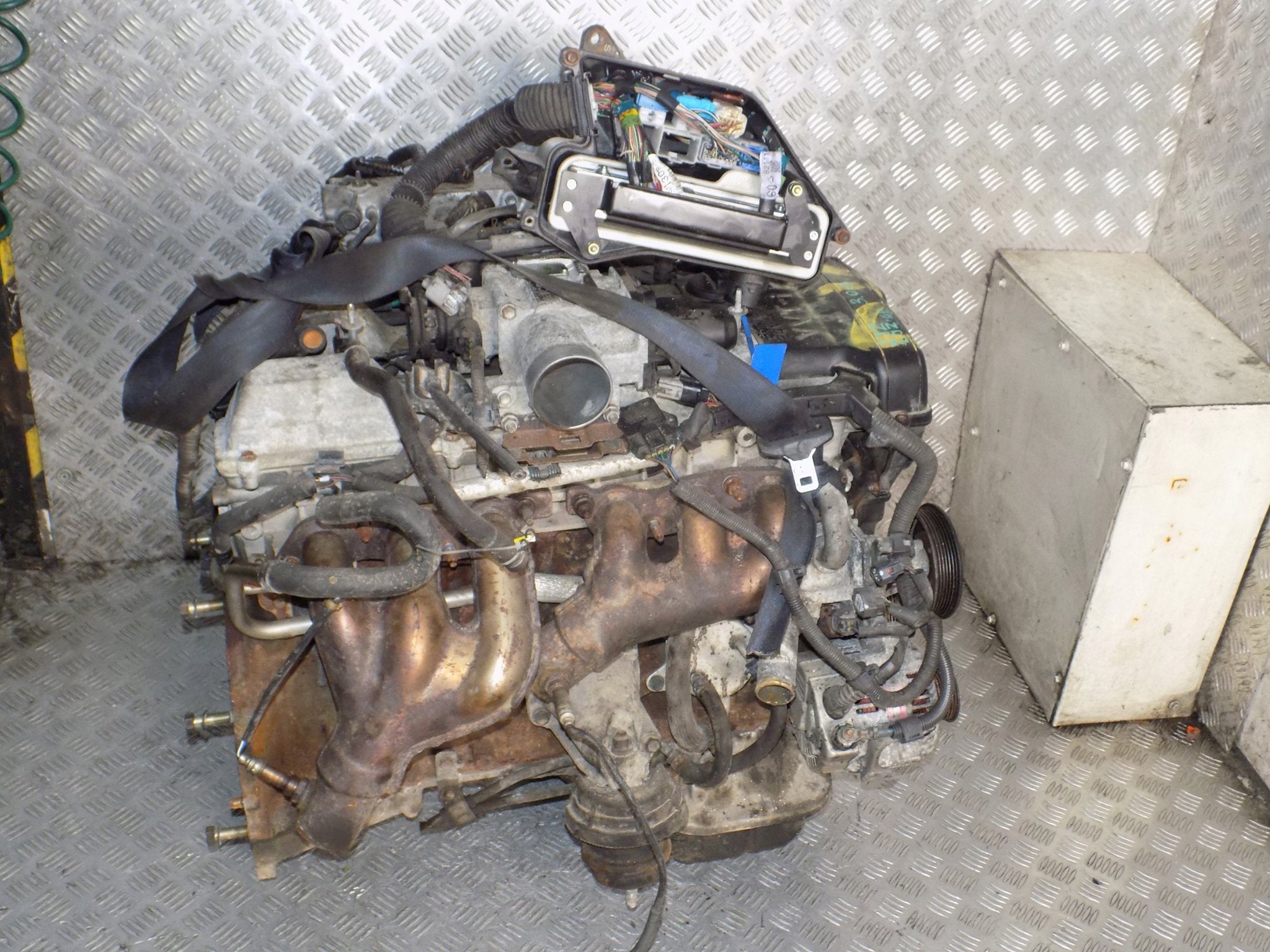Moteur 2JZGE Complet LEXUS GS, Autos : Pièces & Accessoires, Envoi, Utilisé, Skoda