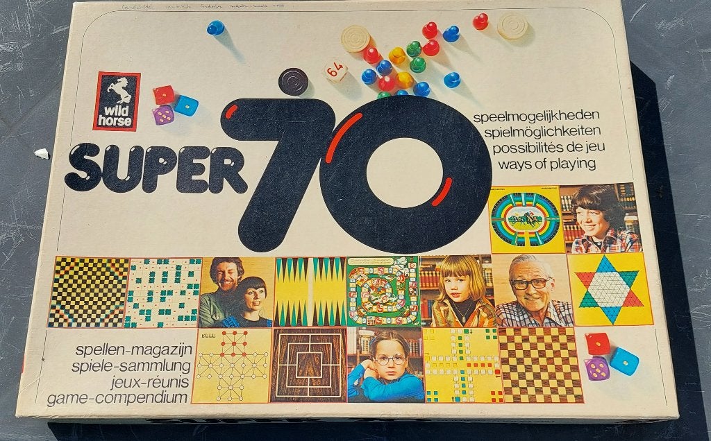 70 spelletjes, Hobby en Vrije tijd, Gezelschapsspellen | Overige, Ophalen, Gebruikt, Wild horse