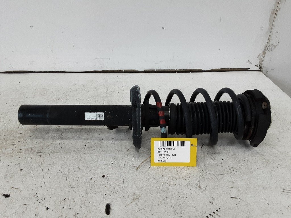 AMORTISSEUR OU ABSORBEUR DE CHOC AVANT DROIT Audi A3 (8P1), Auto-Union-Straße  1,
85057  Ingolstadt, DE, Info@audi.de, Audi, Utilisé