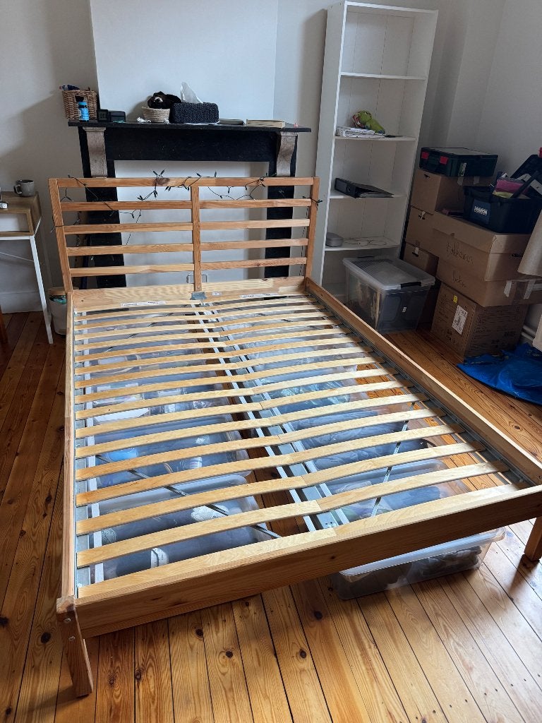 Lit et sommier à lattes IKEA, Queen size, Enlèvement, 200 cm, Bois