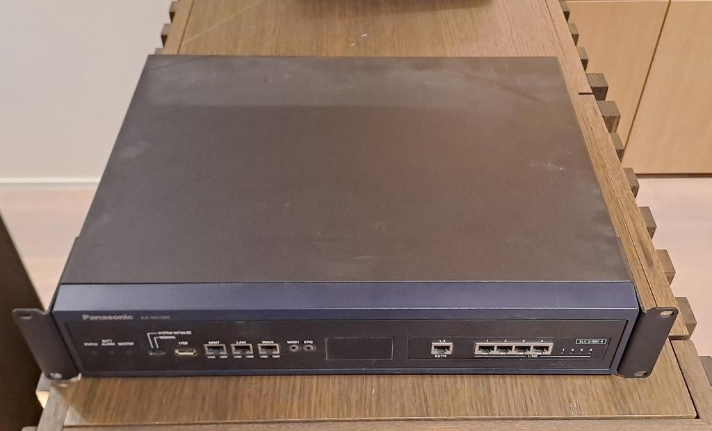 Central téléphonique (Panasonic KX-NS1000), Télécoms, Enlèvement, Utilisé, Autres types