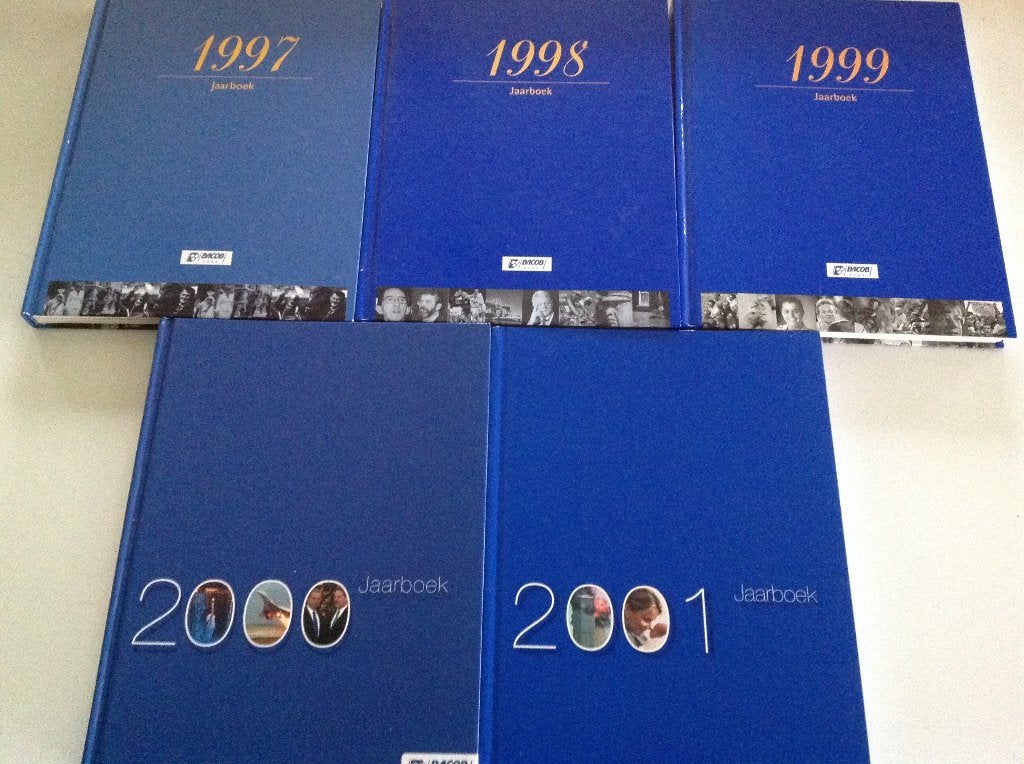 jaarboeken Artis Historia 1997 tot 2001 en andere jaartallen, Boeken, Ophalen of Verzenden