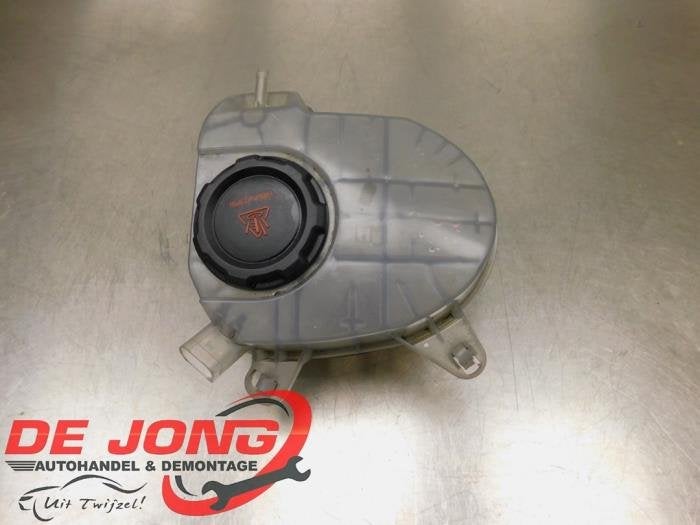 Réservoir d'expansion d'un Audi A3, -, 3 mois de garantie, Audi, Utilisé