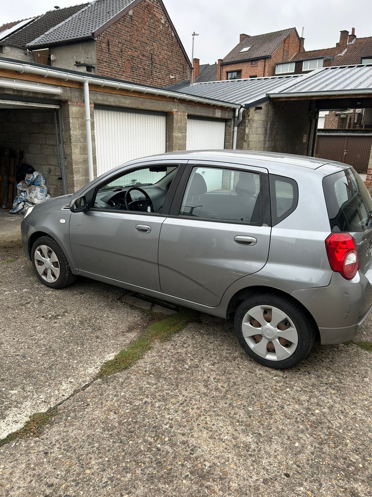Chevrolet Aveo hatchback (schade), Argent ou Gris, Achat, Aveo, Boîte manuelle