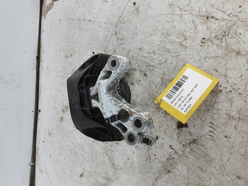 MONTAGE MOTEUR Renault Clio IV (5R) (01-2012/08-2021), Utilisé, Renault