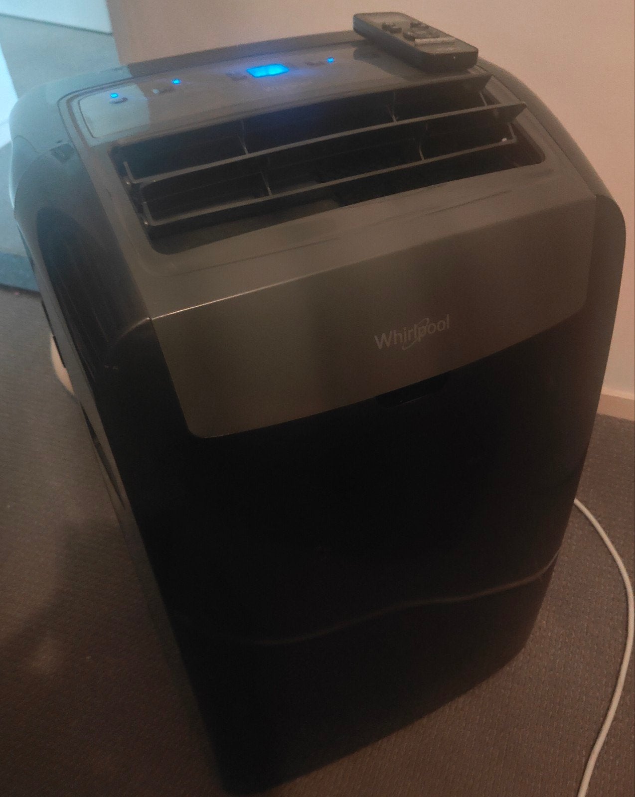 Climatiseur mobile Whirlpool 3,5 KW 12 000 BTU en parfait ét, Electroménager, Climatiseurs, Comme neuf, Climatiseur mobile, 100 m³ ou plus grand