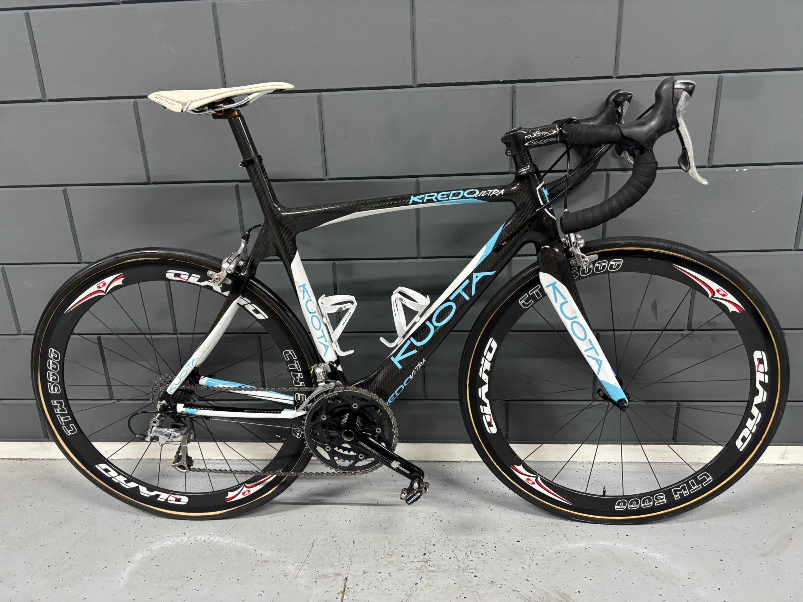 Kuota Kredo Ultra Carbon Racefiets – Maat 56, Fietsen en Brommers, Fietsen | Racefietsen, Ophalen, Zo goed als nieuw, Carbon