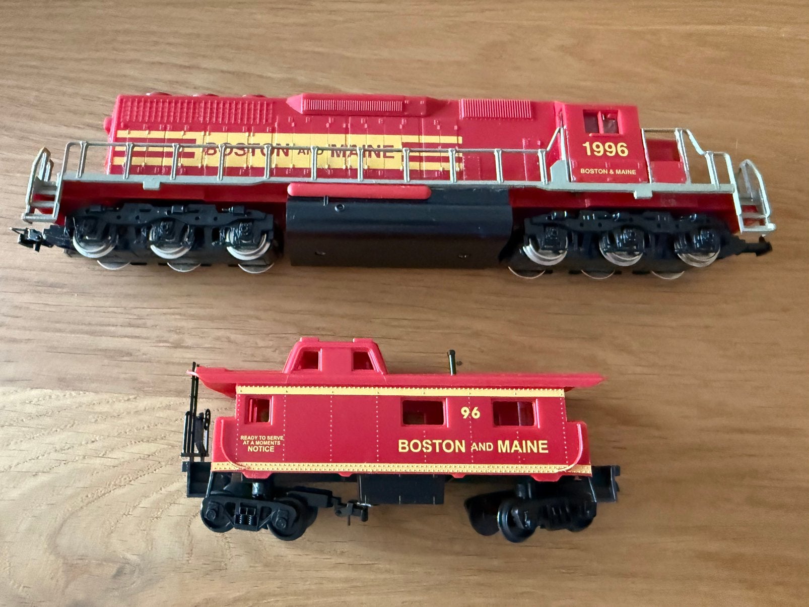 Mehano Boston & Maine set –Diesellocomotief + Caboose nr. 96, Ophalen of Verzenden, Zo goed als nieuw, Locomotief, Overige merken