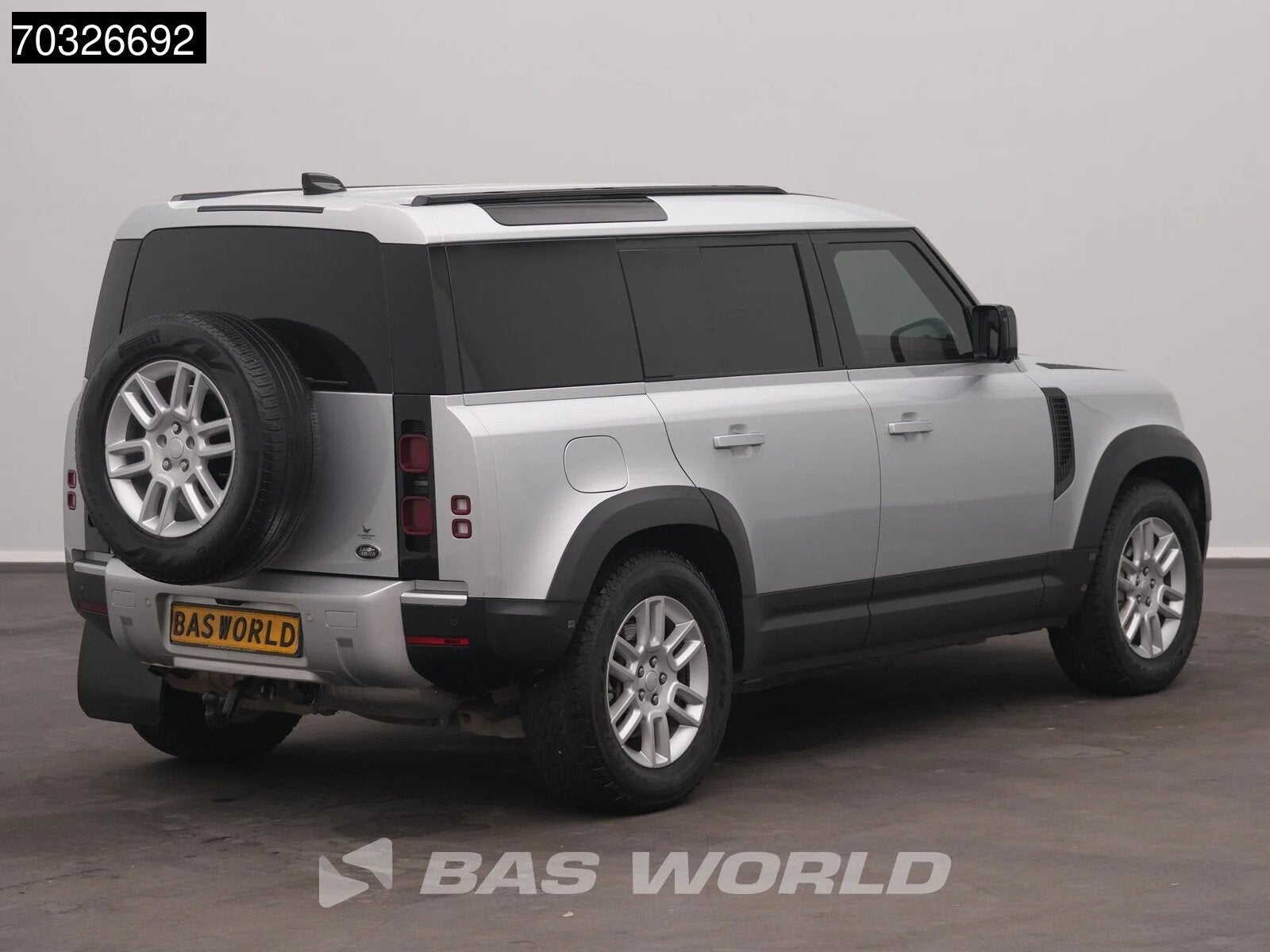 Land Rover D300 3.0 Grijs Kenteken Automaat 3-zits Airco Cru, Automaat, Gebruikt, 300 pk, Leder