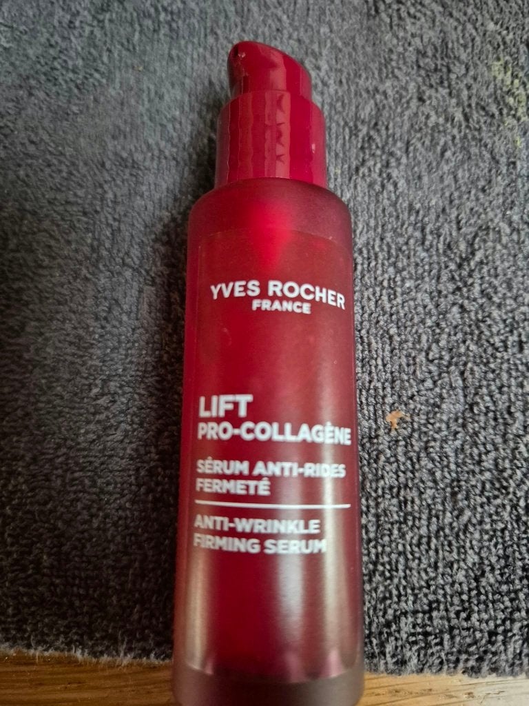 yves rocher serum, Bijoux, Sacs & Beauté, Enlèvement ou Envoi, Neuf, Body lotion, Crème ou Huile