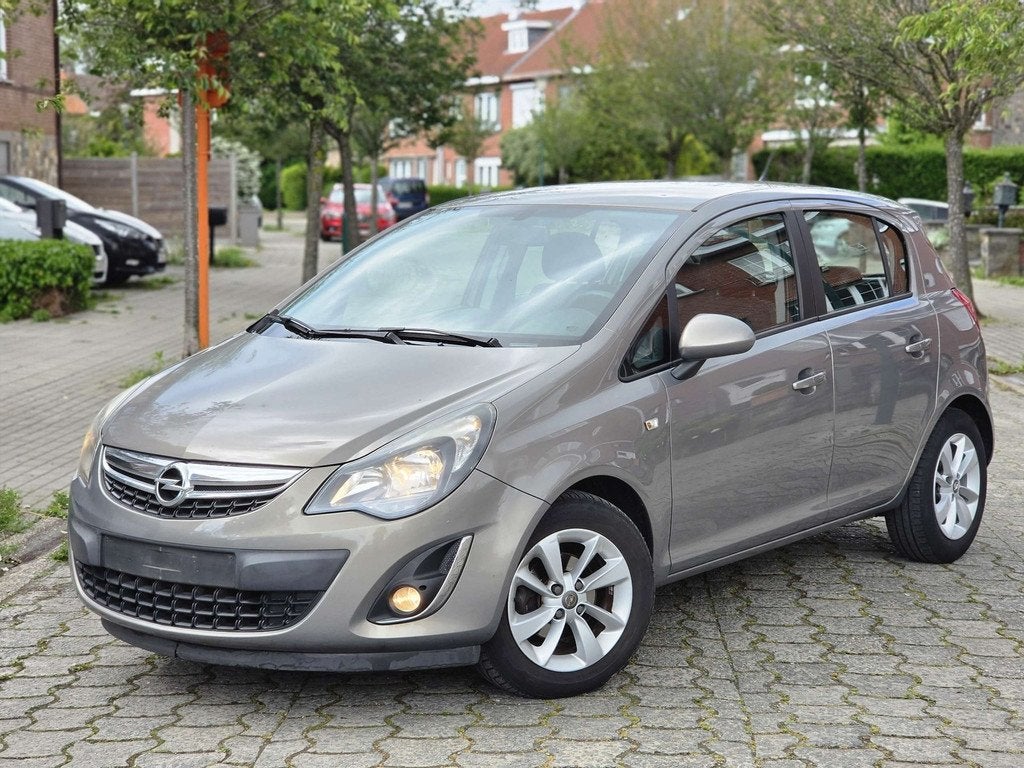 Opel Corsa 1.3 CDTI 1ER PROPRIÉTAIRE ENTRETENU CHEZ OPEL, Auto's, Zwart, Bedrijf, 5 deurs, 55 kW