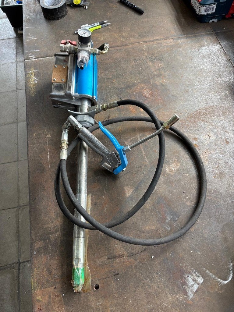 Orion 12550 Pneumatische vetpomp, Ophalen, Nieuw